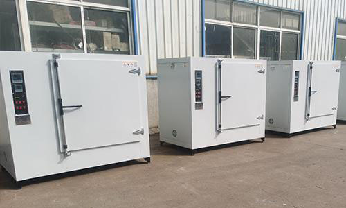 電熱鼓風枯燥箱